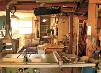 Atelier roulotte en bois